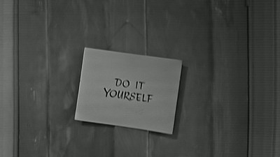 319187111_do-it-yourself-s01e07-1080p-hevc-x265-megusta.jpg